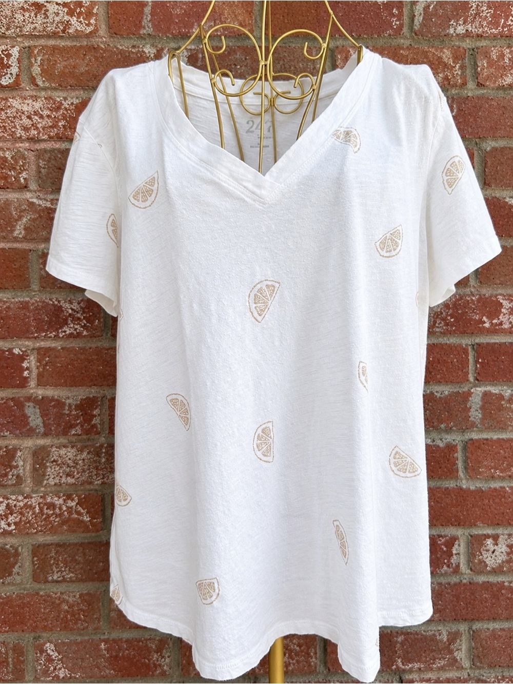 White 100% Cotton V-Neck Tee Shirt with Subtle Lemon Wedge Graphic